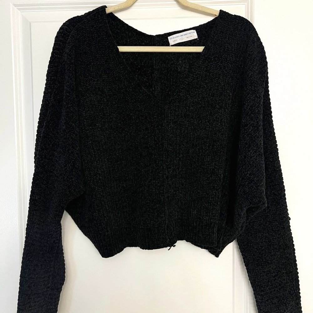 Black Soft Knit V Neck Sweater Size Medium